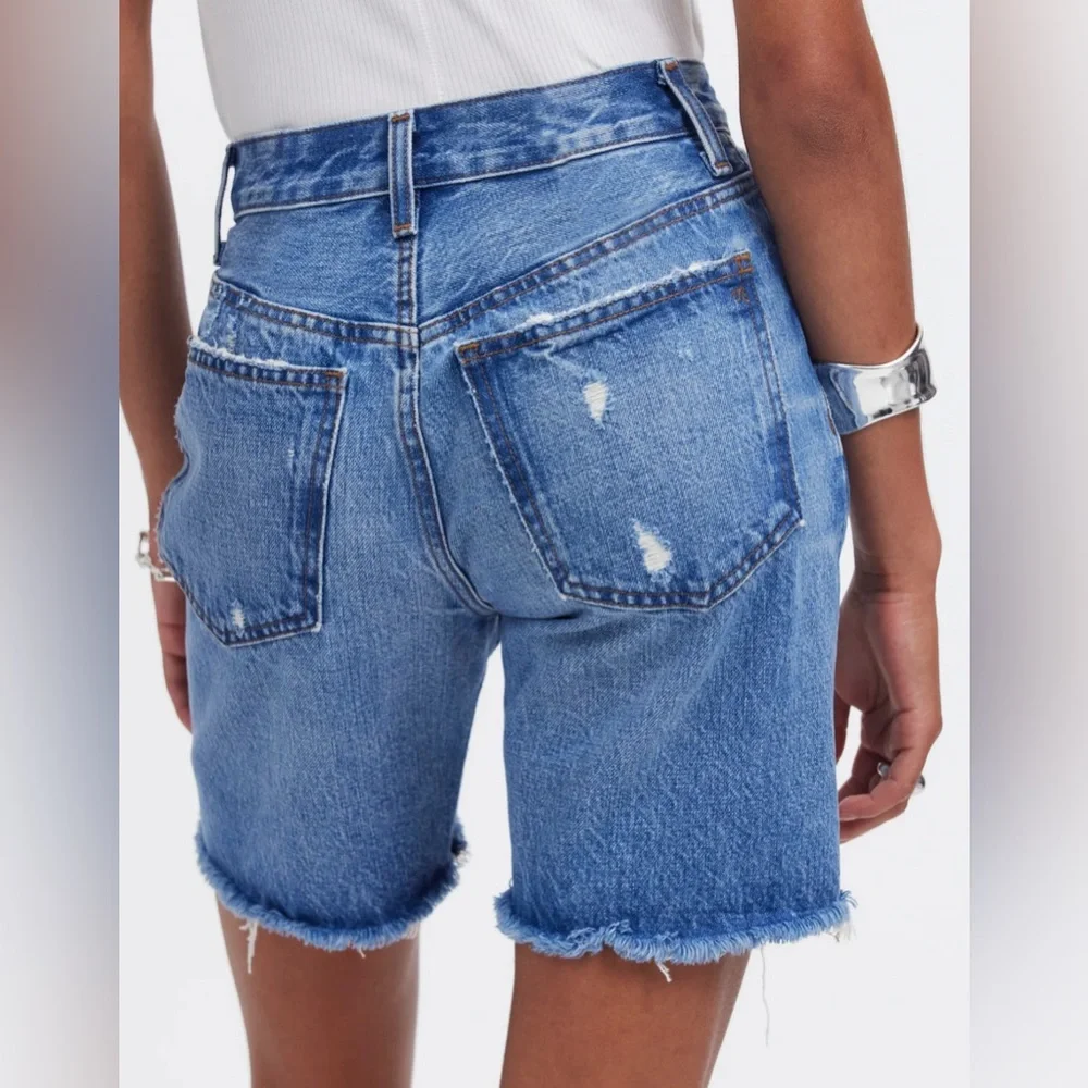 Madewell Long Denim Shorts in Pedersen Wash • size 23 • NWT• Pedersen Wash